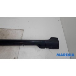 Renault - Clio - Side skirt, right