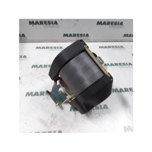 Renault - Clio - Sicherheitsgurt links hinten