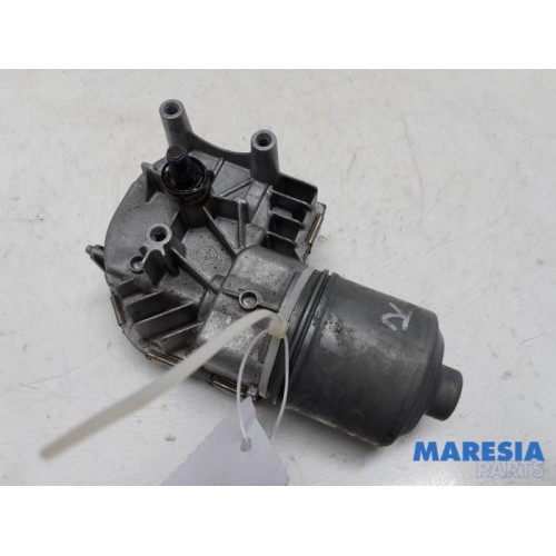 Peugeot - 5008 - Front wiper motor