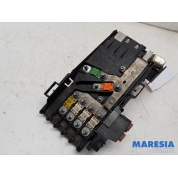 Peugeot - 5008 - Fuse box