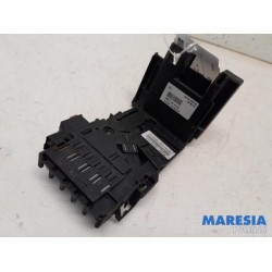 Peugeot - 5008 - Fuse box