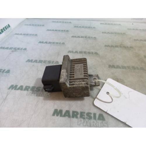 Renault - Kangoo - Glow plug relay
