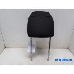 Peugeot - 5008 - Headrest