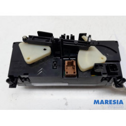 Peugeot - 5008 - Heater control panel