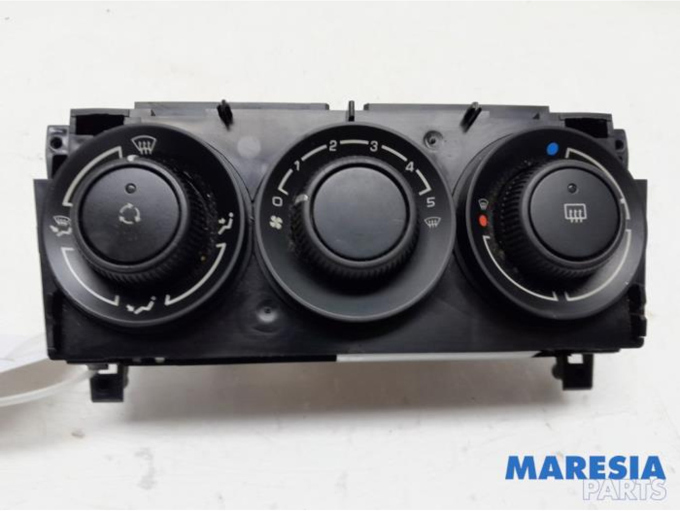 Peugeot - 5008 - Heater control panel