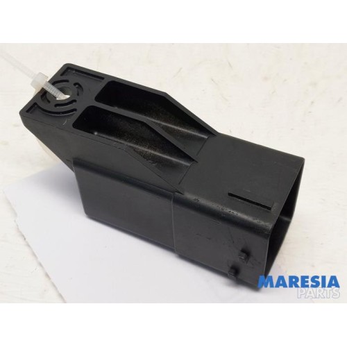 Peugeot - 5008 - Glow plug relay