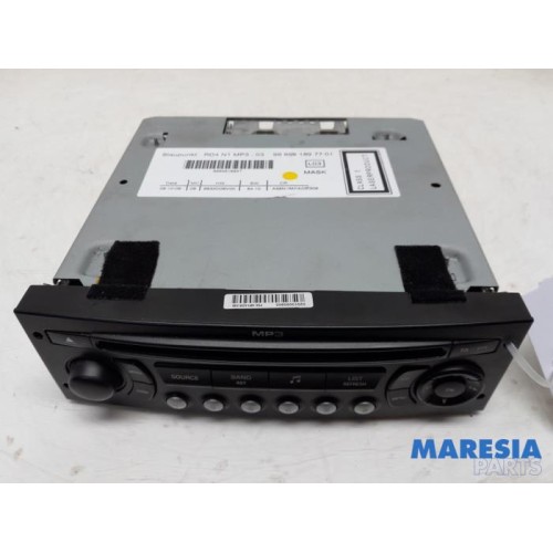 Peugeot - 5008 - Radio CD player