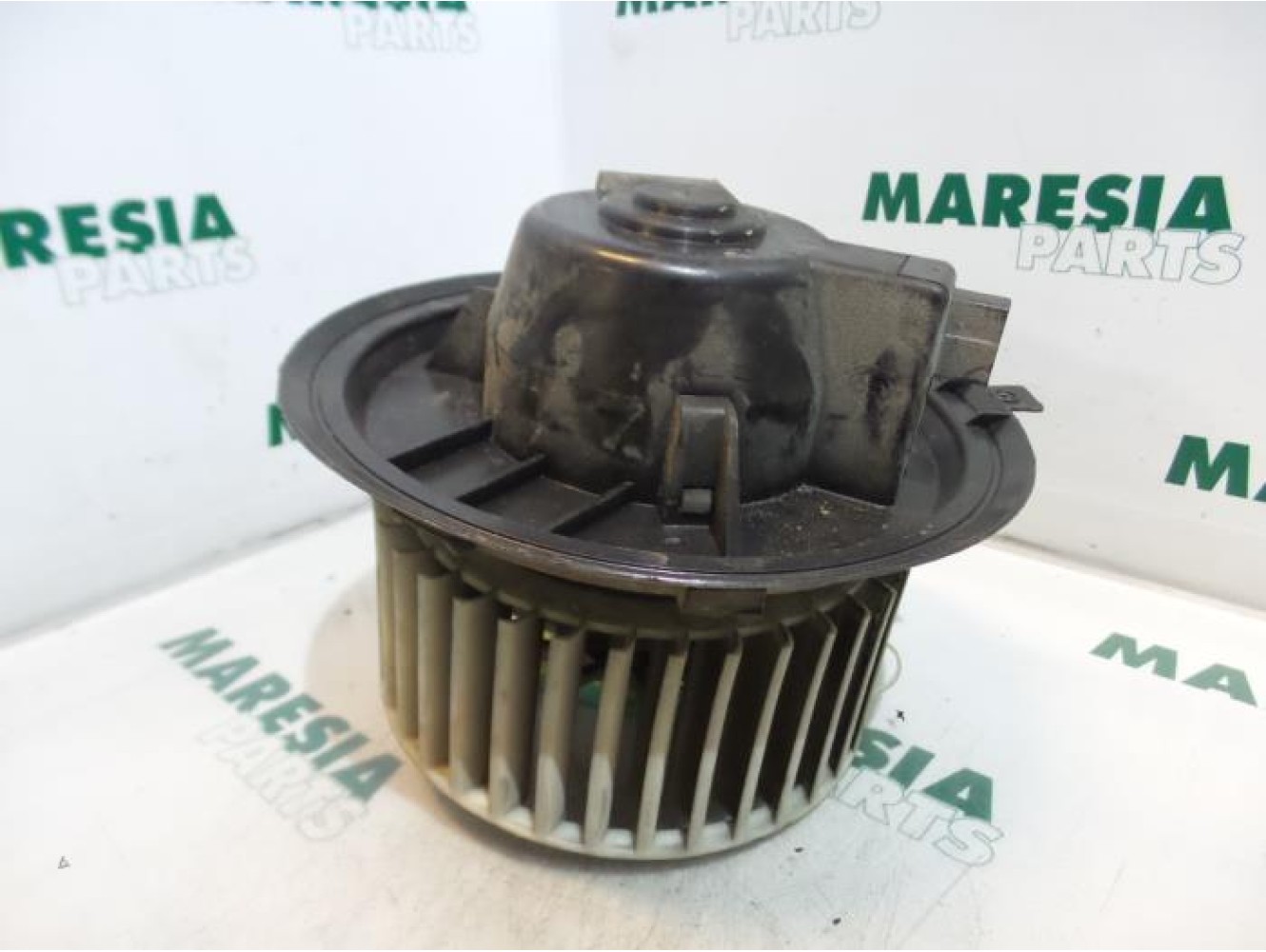 Lancia - Delta - Heating and ventilation fan motor