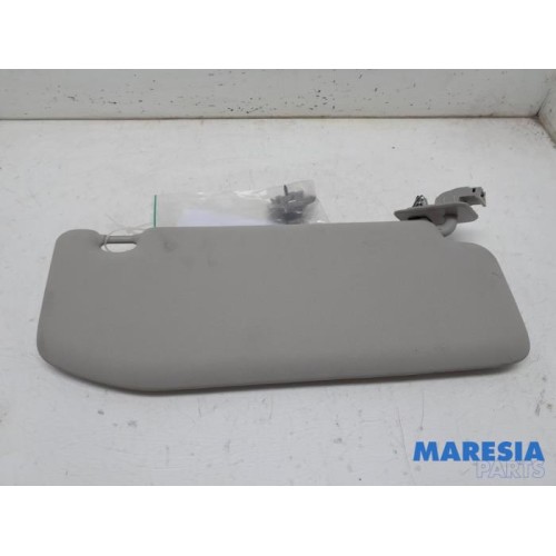 Citroen - C4 Cactus - Sun visor