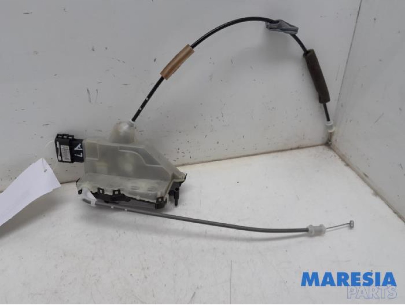 Citroen - C4 Cactus - Rear door lock mechanism 4-door, left