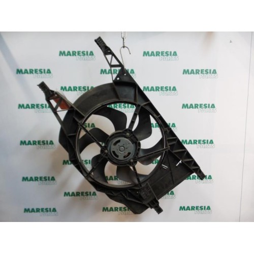 Renault - Laguna - Fan motor
