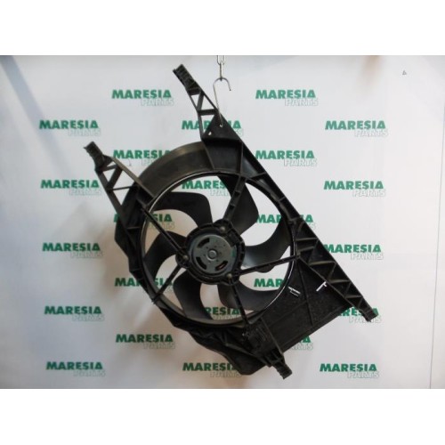 Renault - Laguna - Fan motor
