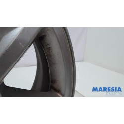 Renault - Grand Scenic - Wheel
