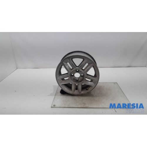 Renault - Grand Scenic - Wheel