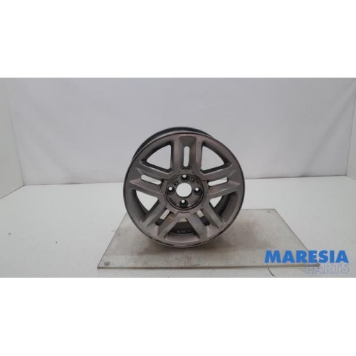 Renault - Grand Scenic - Wheel