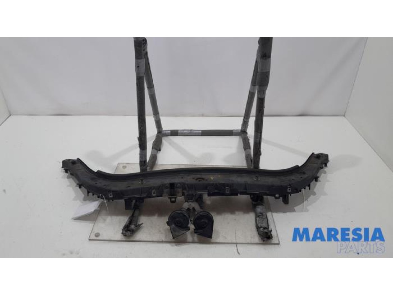 Renault - Grand Scenic - Plaque de serrure avant