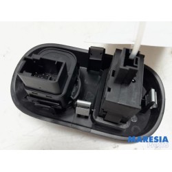 Citroen - C4 Cactus - Mirror switch