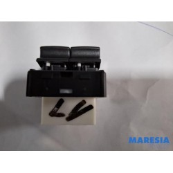 Citroen - C4 Cactus - Electric window switch