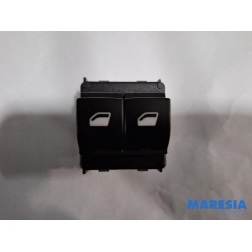 Citroen - C4 Cactus - Electric window switch