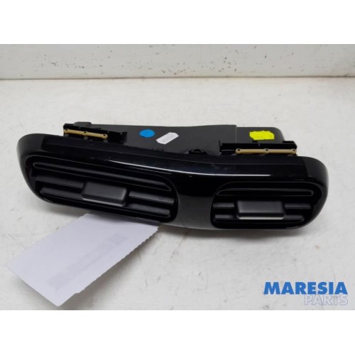 Citroen - C4 Cactus - Dashboard vent