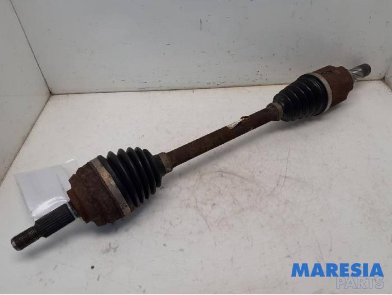 Renault - Megane - Front drive shaft, left