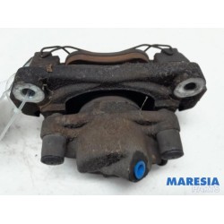 Renault - Megane - Front brake calliper, left