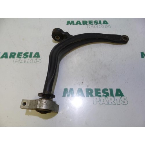 Citroen - C5 - Front lower wishbone, right
