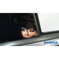 Peugeot - 5008 - Front door 4-door, right