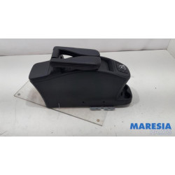 Renault - Grand Scenic - Middle console