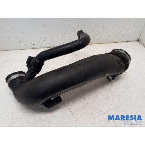 Peugeot - 5008 - Air intake hose