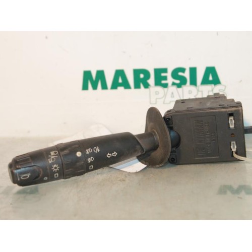 Citroen - Picasso - Indicator switch