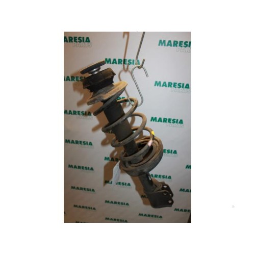 Renault - Kangoo - Front shock absorber rod, left