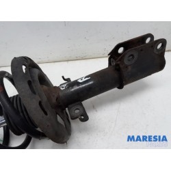 Renault - Megane - Front shock absorber rod, right