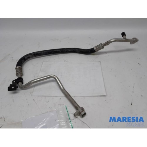 Renault - Megane - Air conditioning line