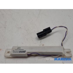 Renault - Megane - Keyless entry antenne
