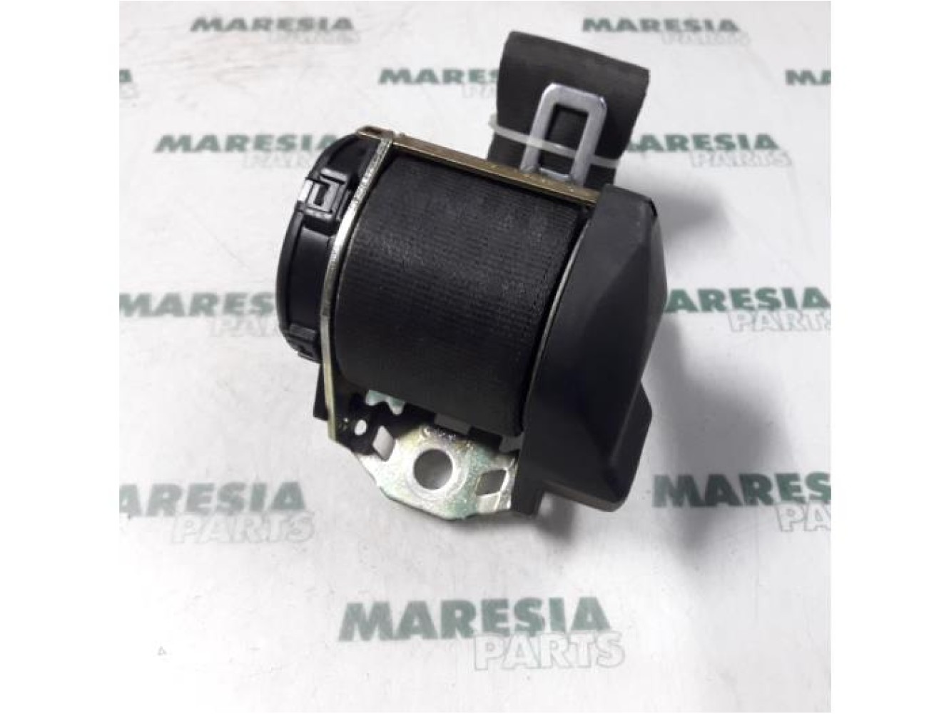 Fiat - Coupe - Rear seatbelt, right