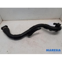 Renault - Megane - Front windscreen washer jet