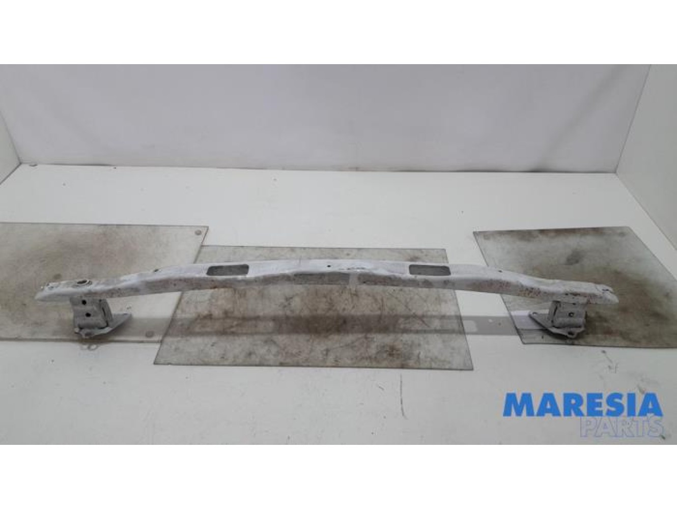 Renault - Kangoo - Rear bumper frame