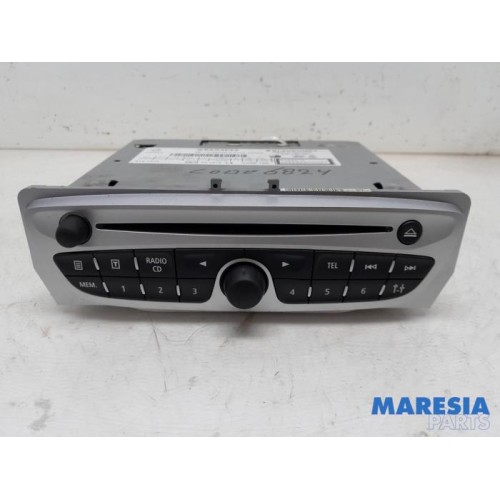 Renault - Megane - Radio CD Speler