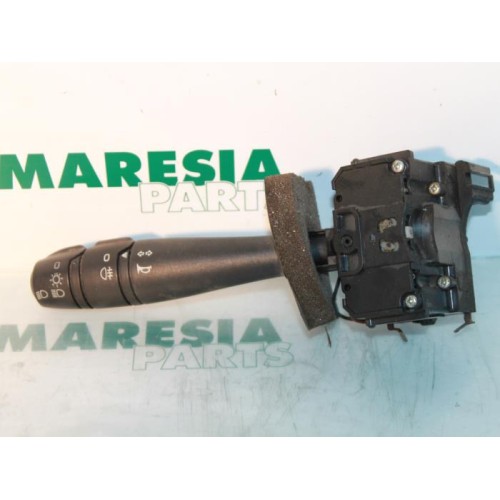 Renault - Laguna - Indicator switch