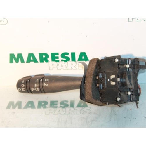 Renault - Laguna - Indicator switch