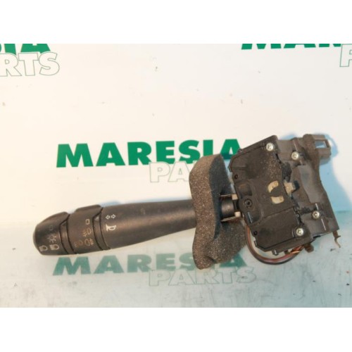 Renault - Laguna - Indicator switch