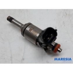 Renault - Clio - Injector (petrol injection)