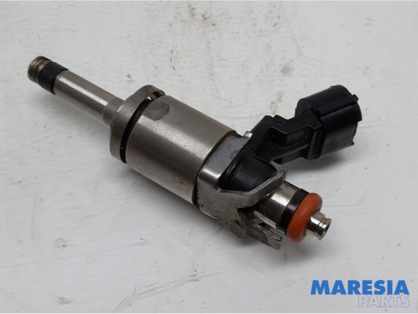 Renault - Clio - Injector (petrol injection)