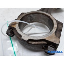 Renault - Clio - Connecting rod