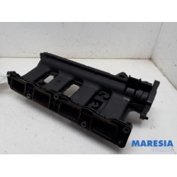 Renault - Clio - Intake manifold