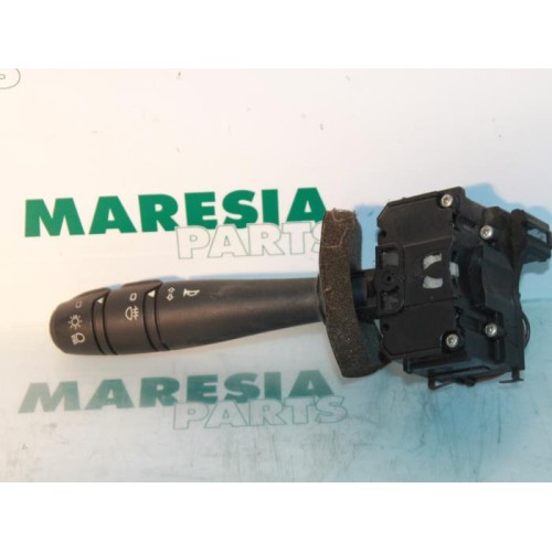 Renault - Laguna - Indicator switch