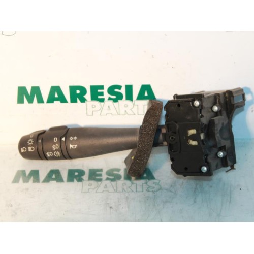 Renault - Laguna - Indicator switch