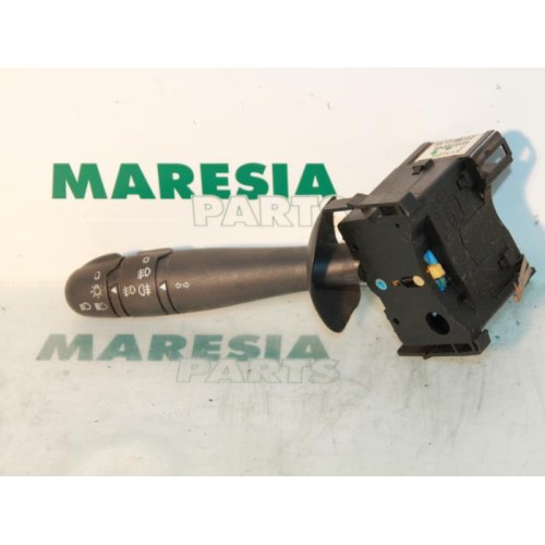 Renault - Laguna - Indicator switch