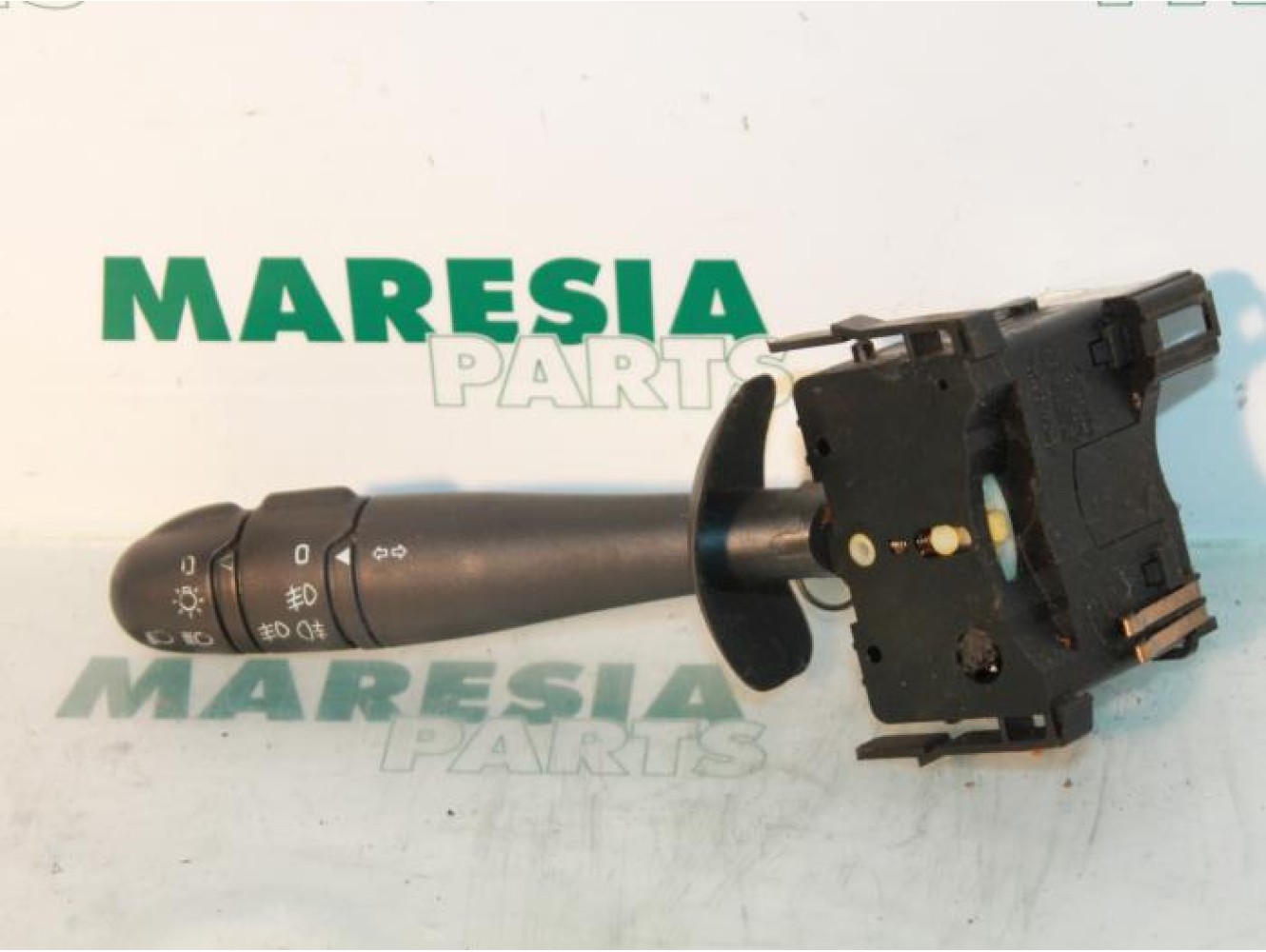Renault - Laguna - Indicator switch